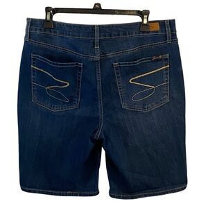 7 For All Mankind Dark Blue Jean Bermuda / long Shorts sz 12